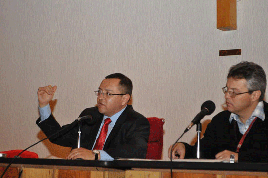 Dr. Rodrigo Guerra y Jimmy Bolaños