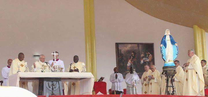 Kenya_popefrancis_12