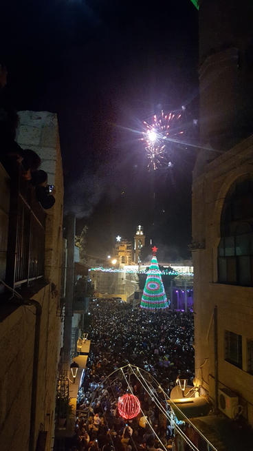 2 dicembre sera - accensione dell'Albero di Natale