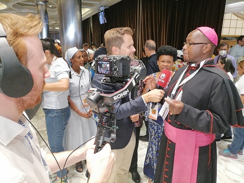 Bishop Salvator Niciteretze, FIAC Africa